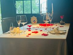 -弦月窗LUNETTE BY AMANDA(复兴路店)