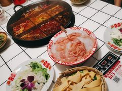 -伍师兄市井火锅(东部星悦天地店)