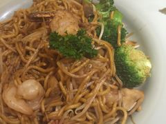 -Lia Cafe Bar Restaurant松山咖啡屋