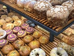 -焙丽拾光(麦凯乐直营店)