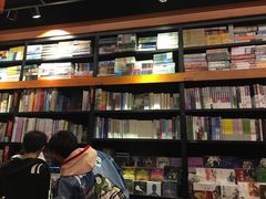 -西西弗书店&矢量咖啡(壹方购物中心店)