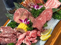 -明洞阿姨·韩式酱蟹烤肉·创意料理(三元桥店)