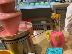 -大中华希尔顿酒店-念自助餐·嗨啤·小龙虾