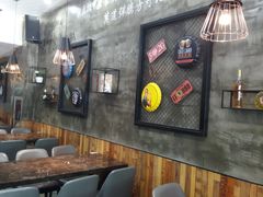 -指爱龙虾(金杨路总店)