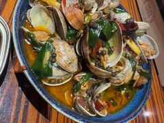 -蚝堡海鲜·威海菜·海肠捞饭·烧烤·亚洲吃蚝公司(幸福门店)