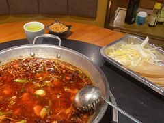 -小饕荟雅安贡椒鱼鲜馆(广福桥店)