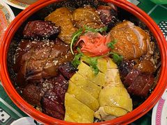 沙角邨五福临门烧腊拼盘-憶廟街 X 沙角邨(太古城店)