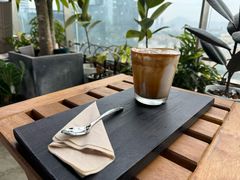 -luutosa  cafe & tea 鹿兔山