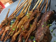 -陈员外正宗夹江烧烤(广福路店)