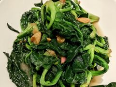 清炒趴地菠菜-老德州四合院·德州菜(天衢路店)