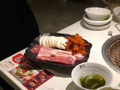 猪五花-本家韩国烤肉(青岛万象城店)