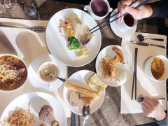 -襄阳富力皇冠假日酒店 · 大堂酒廊