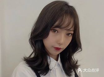 正在留长发的女生应该都有过这样的烦恼: 头发长得不长