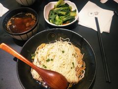 排骨酥面-贡梅老面馆·蟹粉面·无锡特色小吃(南长街主推店)