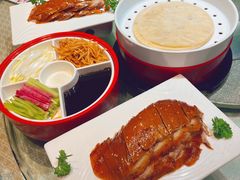 -老街坊美食汇(玉兰大街店)