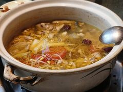 -谢云贵清香水煮鸡火锅(总店)