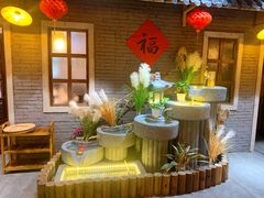 -锅来乐地锅鸡(安亭店)