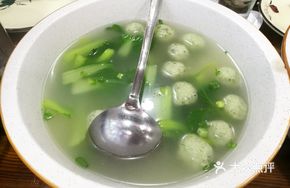 Shepherd's Purse Meatball Soup