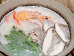 -花食间餐吧(远大购物中心群力店)