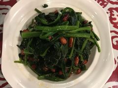 -秦香陕西食府(华贸天地店)