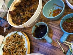 -合合春饼·酱骨·东北菜(潘家园店)