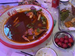 -海盗船. 龙虾烧烤. 酒馆