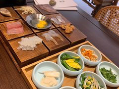 -银米·云南传统过桥米线(双廊黑金冠店)