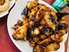 焦糖茄子牛肉粒-桃子餐厅·天津菜(红星路直营店)