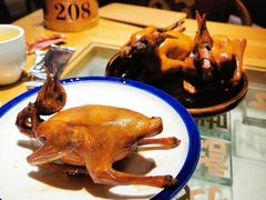 红烧乳鸽-大鸽饭(北京路店)