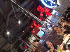 大堂-么肆烤肉·中式自助·烤肉大排档(街道口季佳PAI店)