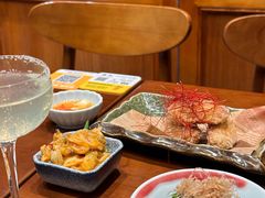 -8PINTS八品脱·日料·烧鸟·精酿小酒馆(莘庄店)