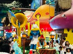 -蓝精灵乐园·世茂精灵之城主题乐园