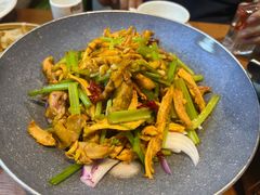 -肖记公安牛肉鱼杂馆·省级非物质文化遗产(万松园直营店)