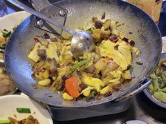 -富正毅三下锅·湘西韵味(天门山索道店)