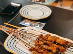 -许哥东北烧烤·铁丳烤串·宫后夹肉(繁花中心店)