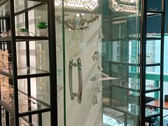-Trend1881视光·蔡司视觉(领展广场店)