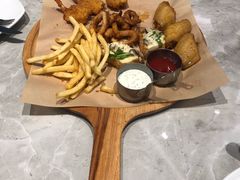 -必胜客(东大桥店)