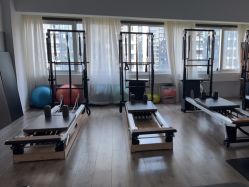 -无界瑜伽普拉提