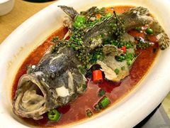 -郑猛记石岐鸽主题餐厅(长江店)