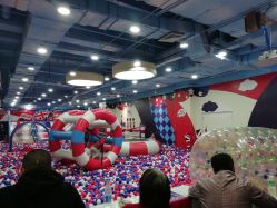 -利奥梦幻主题乐园(爱琴海购物公园店)