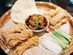 -魏铭鱼头捞饭(晋阳路店)