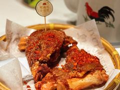 金牌猪手-粤港湾砂锅粥·宵夜(宝龙店)