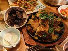 -长寿参鸡汤(朝韩风情街店)