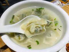 -聚汇三少·龙虾·中餐厅(莫邪路新天地店)