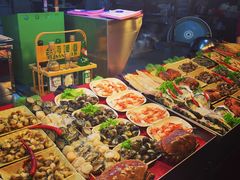 -六合夜市