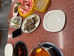 -四囍码头海鲜烧烤自助火锅(外滩南京东路悦荟广场店)