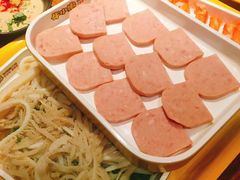 -牛小嫩串串火锅(老国贸总店)