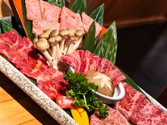 -炼火烤肉店