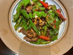 -魏铭鱼头捞饭(晋阳路店)