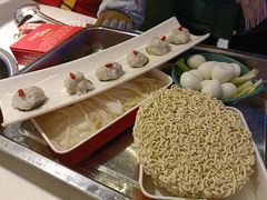 -钢管厂五区小郡肝串串香(蜀都万达店)